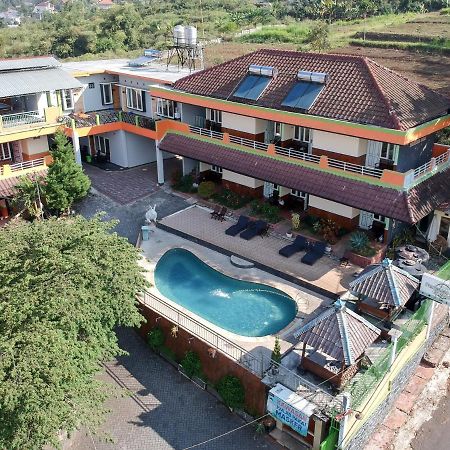 Villa Panderman Indah Batu  Dış mekan fotoğraf