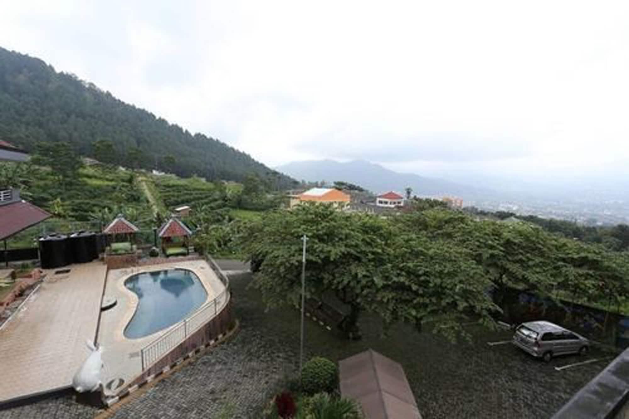 Villa Panderman Indah Batu  Dış mekan fotoğraf