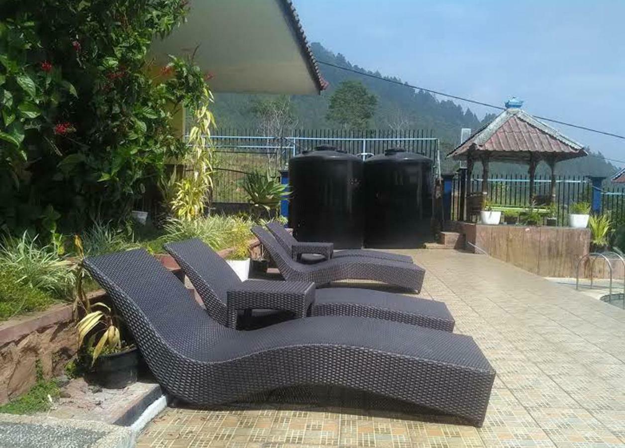 Villa Panderman Indah Batu  Dış mekan fotoğraf